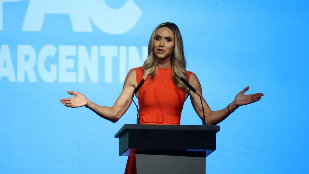 Lara Trump steps down as RNC co-chair and addresses speculation about Florida Senate seat [Video]